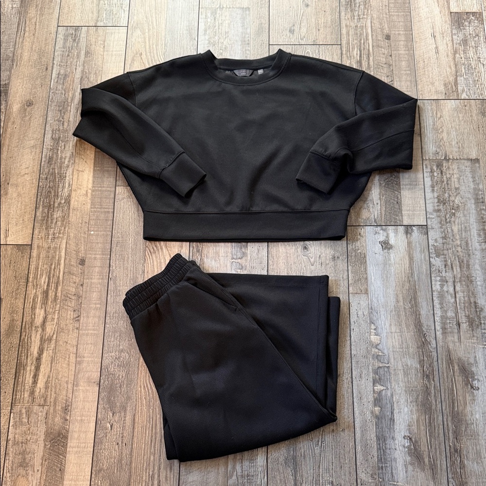 Danskin Sweat Set